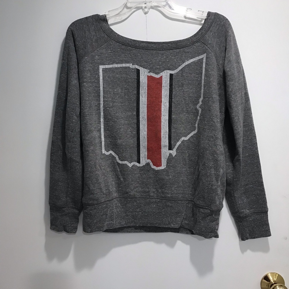 Wide neck sweatshirt, very soft!